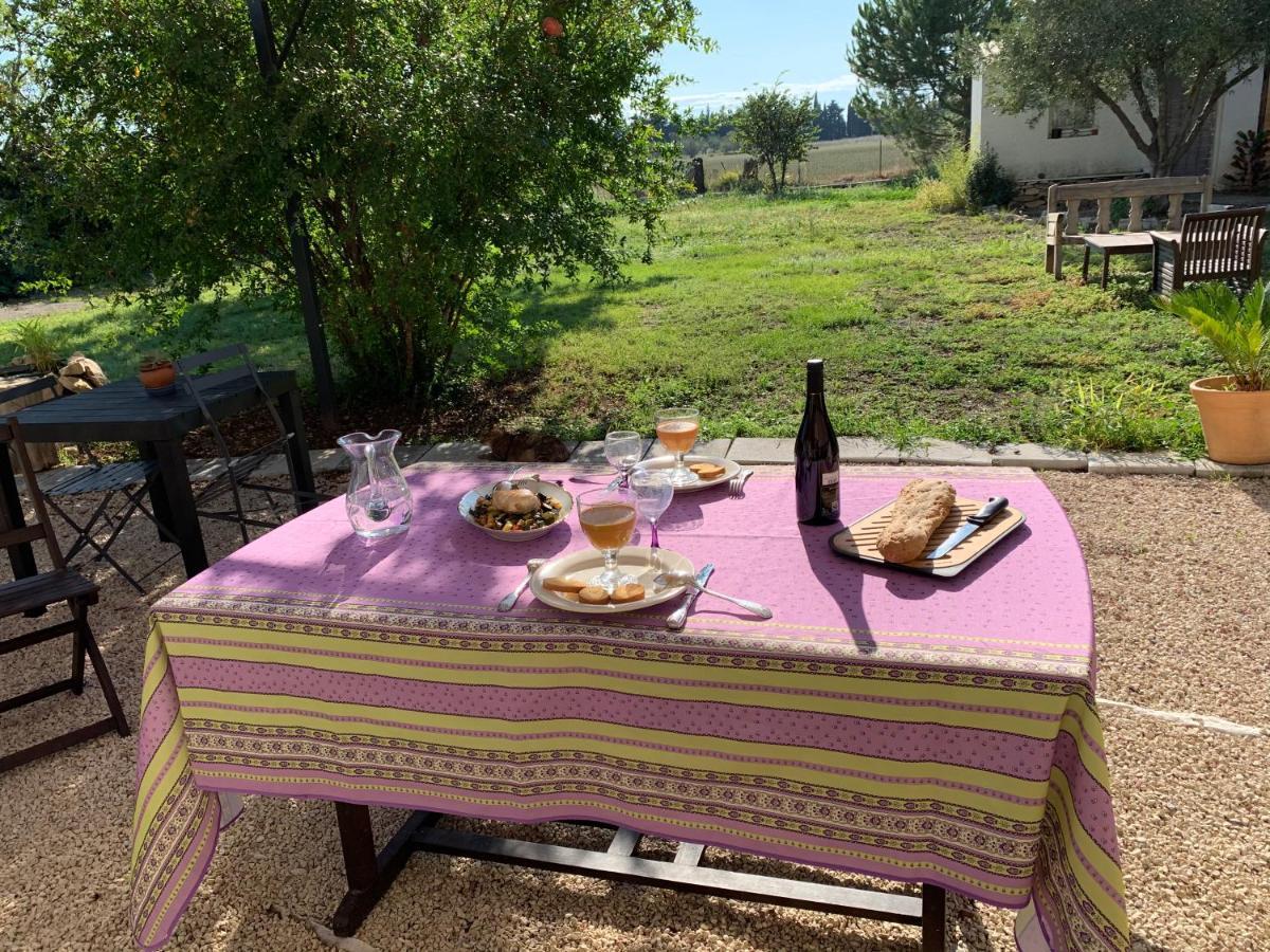 L'Esperluette En Camargue Bed & Breakfast Uchaud ภายนอก รูปภาพ