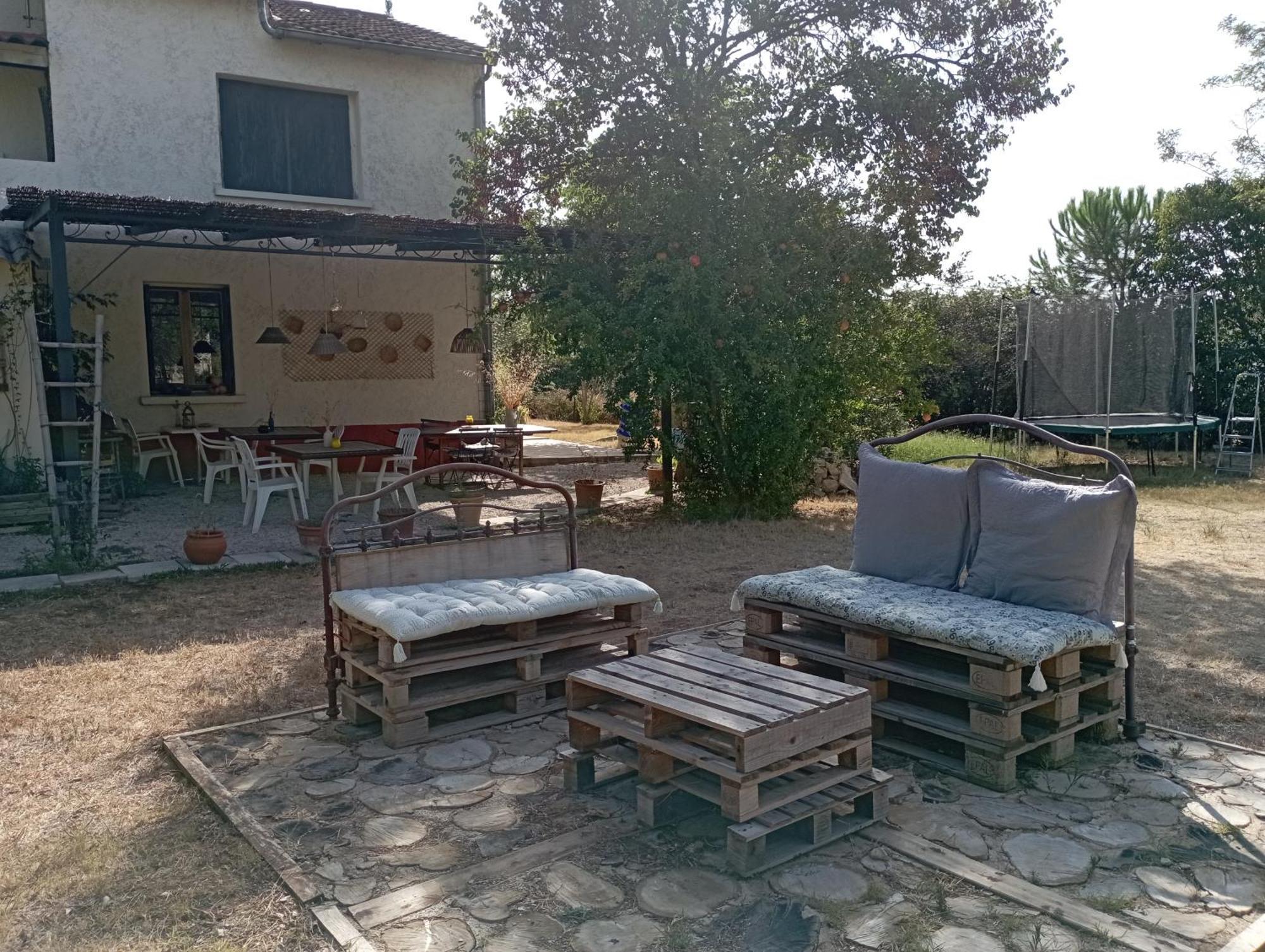 L'Esperluette En Camargue Bed & Breakfast Uchaud ภายนอก รูปภาพ