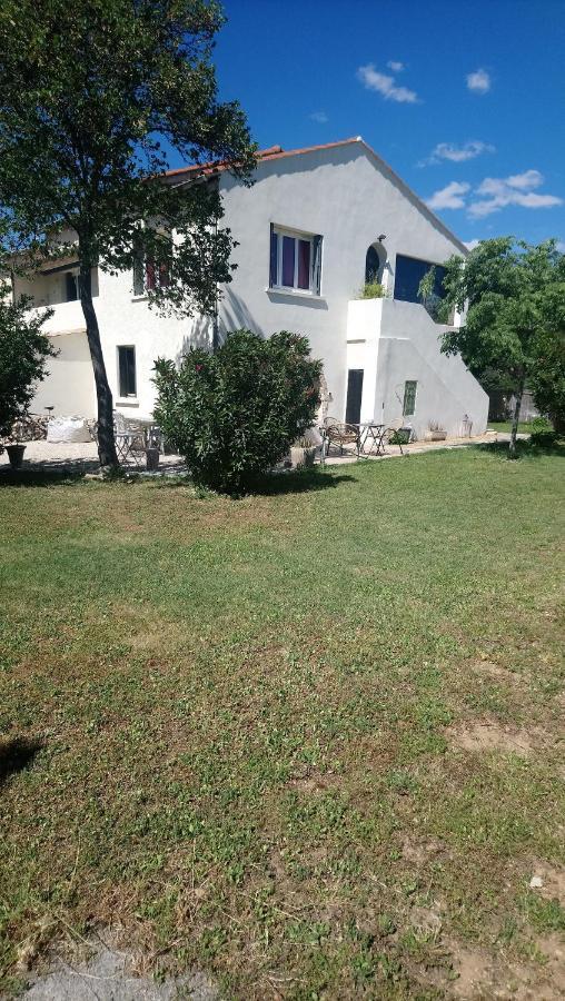 L'Esperluette En Camargue Bed & Breakfast Uchaud ภายนอก รูปภาพ