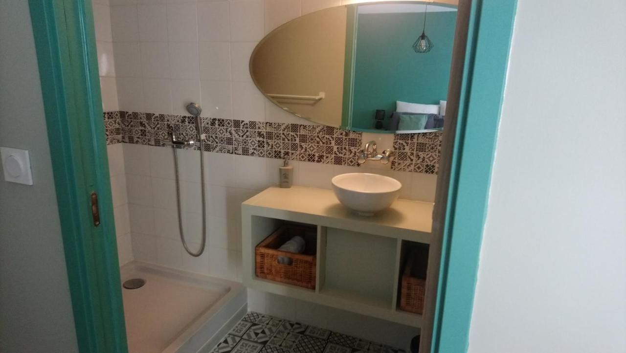 L'Esperluette En Camargue Bed & Breakfast Uchaud ภายนอก รูปภาพ